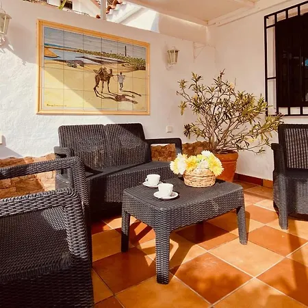 Holiday Bungalow With Terrace In بيت للعطل بلايا ديل إنغلز