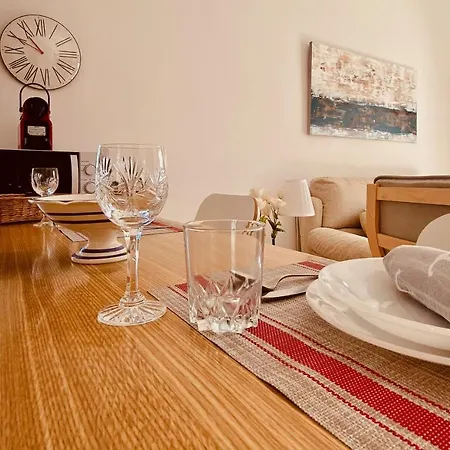 بيت للعطل Holiday Bungalow With Terrace In