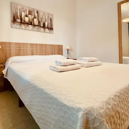 Holiday Bungalow With Terrace In بيت للعطل بلايا ديل إنغلز