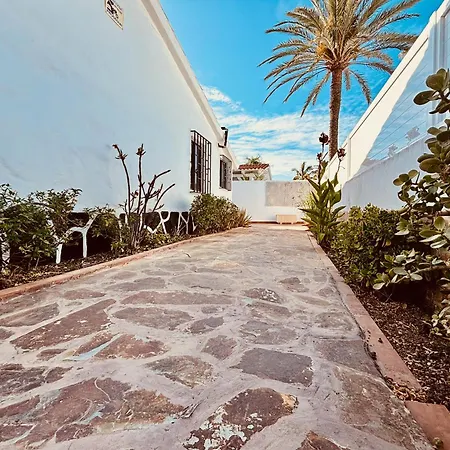 بيت للعطل Holiday Bungalow With Terrace In